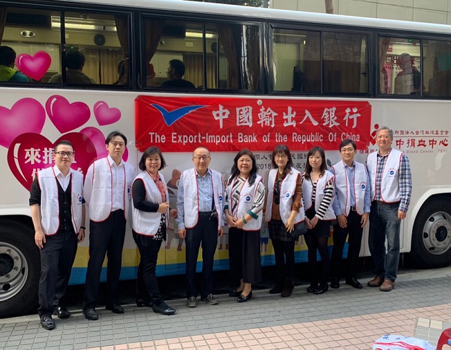 圖片說明-台中分行於1月10號與本行客戶富尚陽企業股份有限公司及台灣商務大樓合辦公益捐血活動