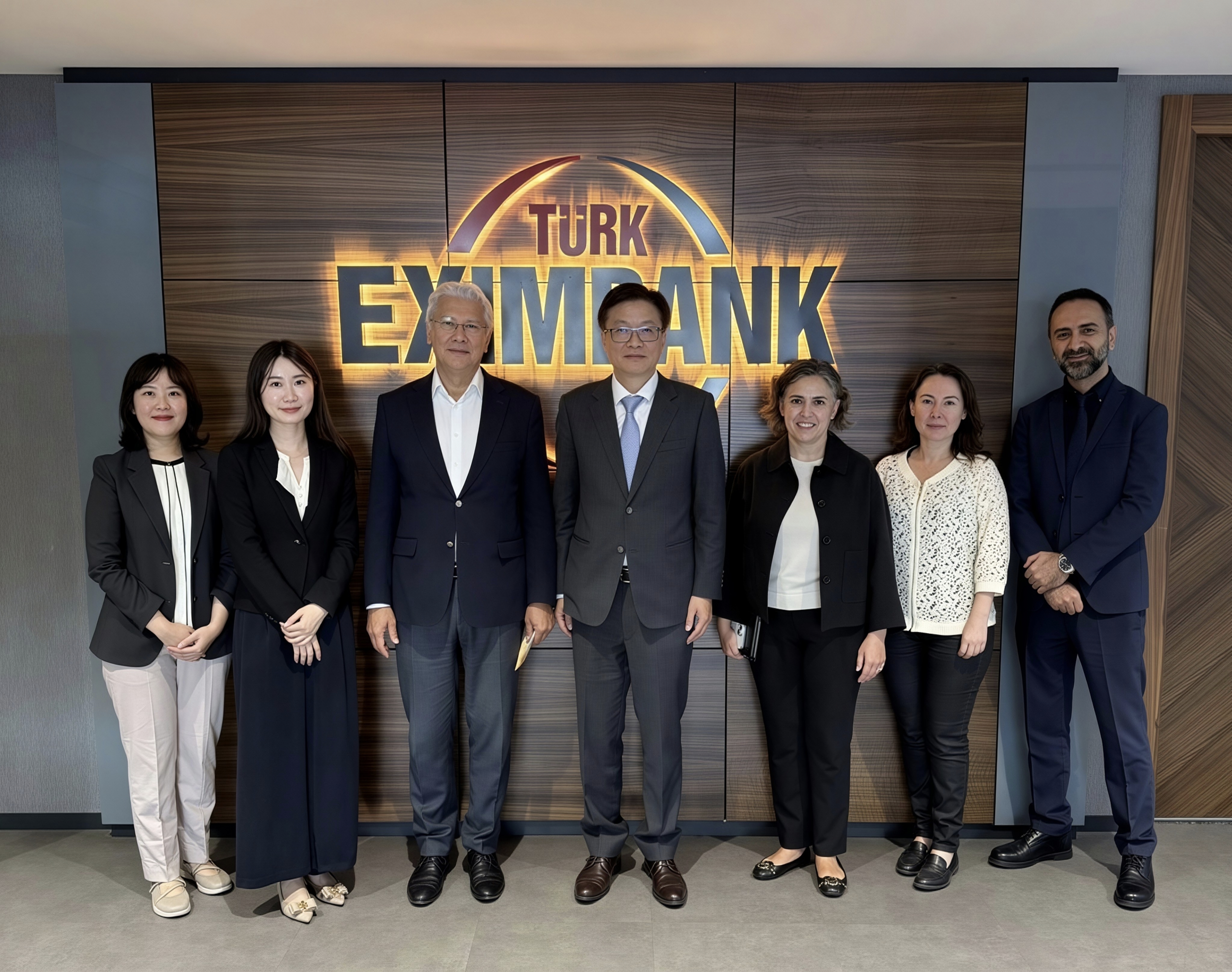圖片說明-拜訪土耳其輸出入銀行(Turk Eximbank)