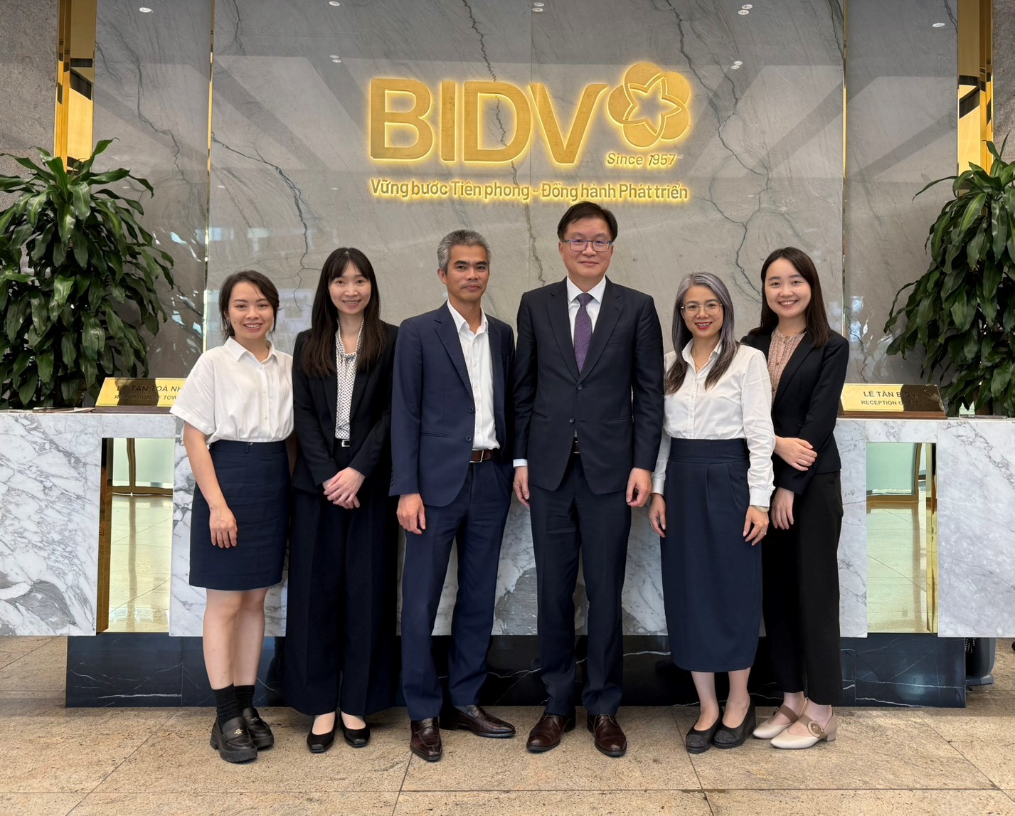 圖片說明-拜訪越南JSC BANK FOR INVESTMENT AND DEVELOPMENT OF VIETNAM(簡稱BIDV)