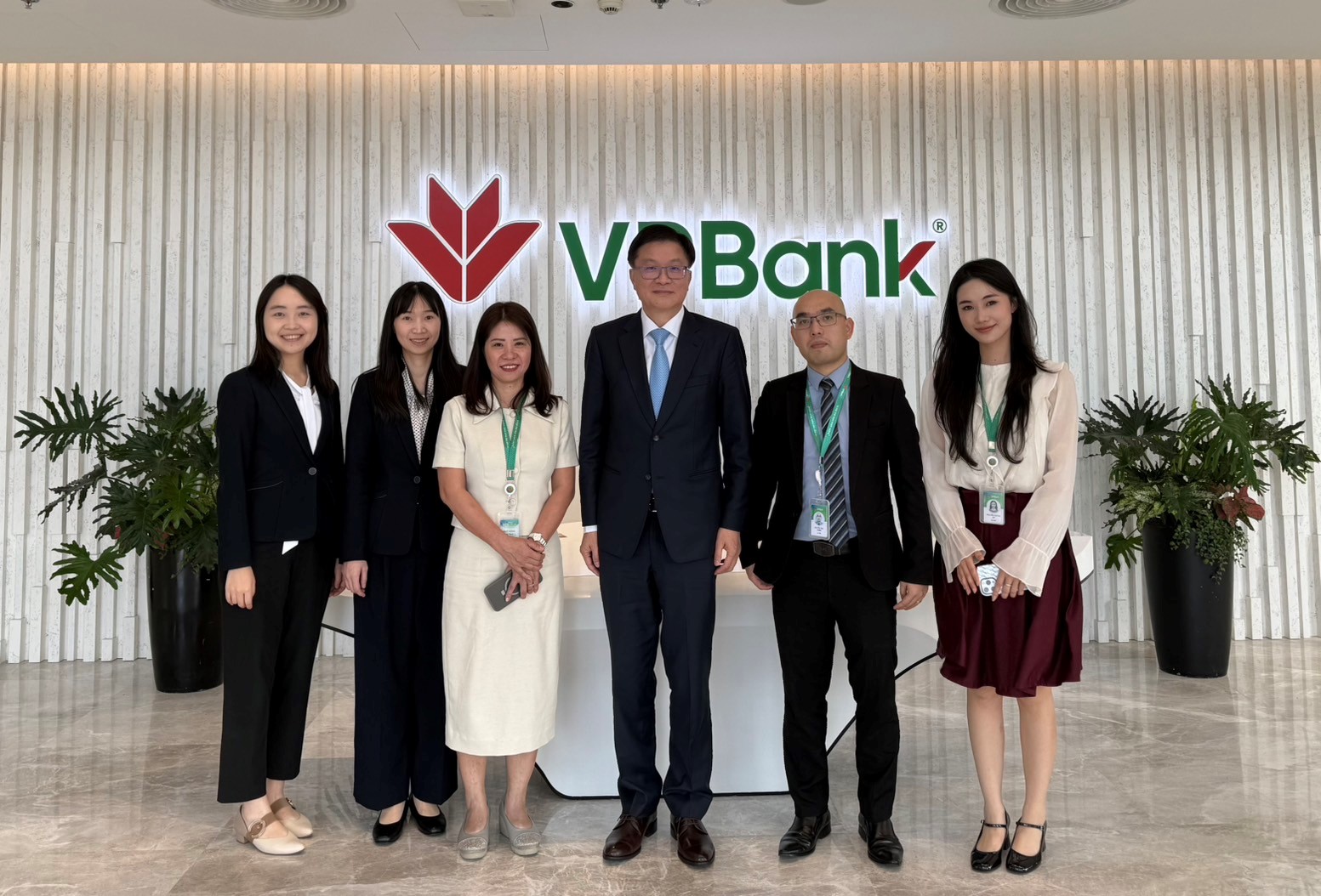 圖片說明-拜訪越南VPBank (Vietnam Prosperity Joint Stock Commercial Bank)