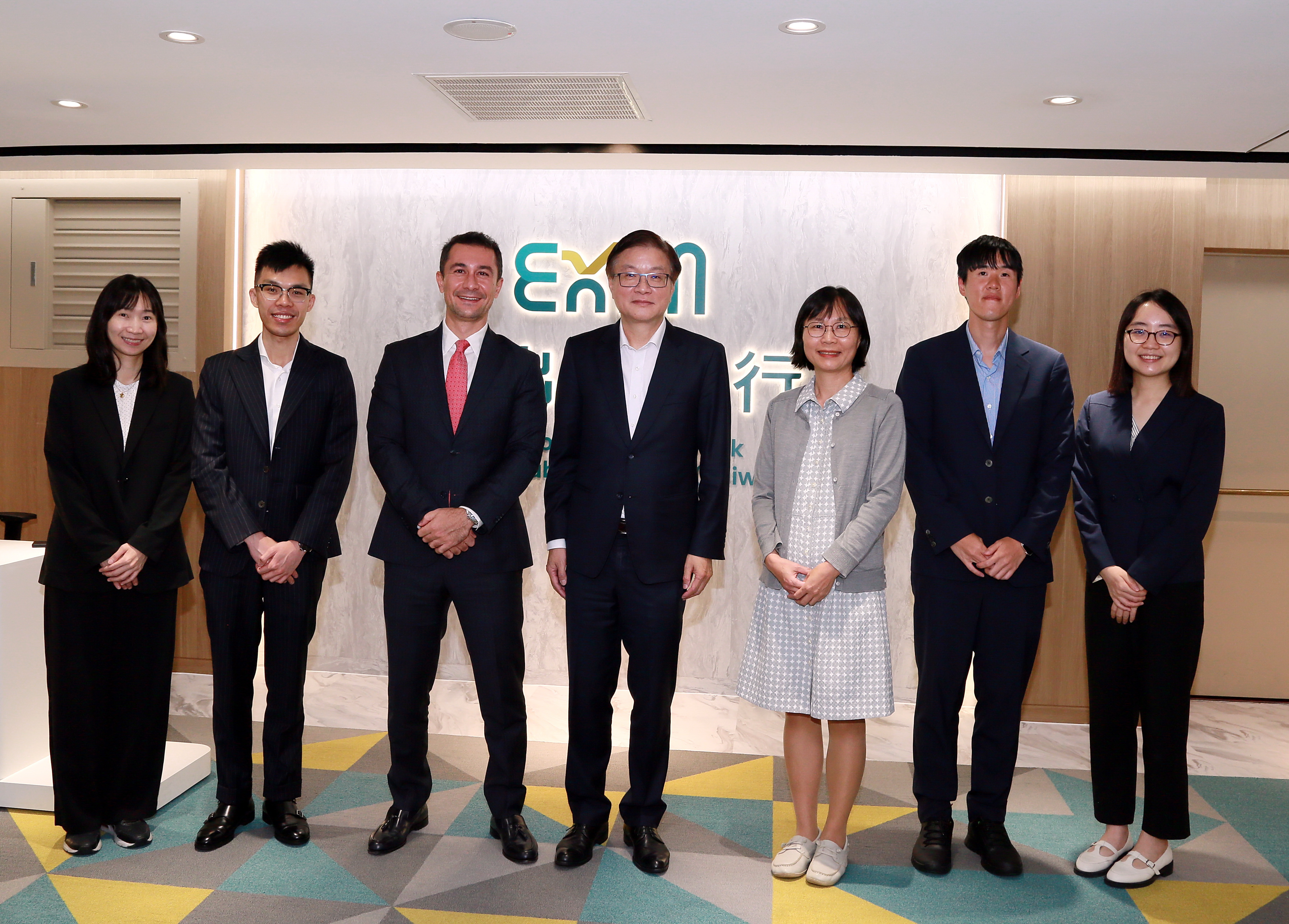 圖片說明-滙豐銀行(The Hongkong and Shanghai Banking Corporation Limited)來訪