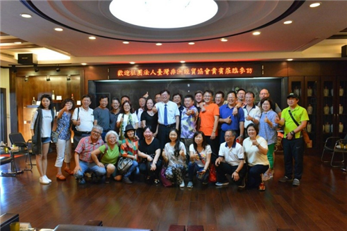 台灣非洲經貿協會理監事等成員於金門合影(2)--1061012