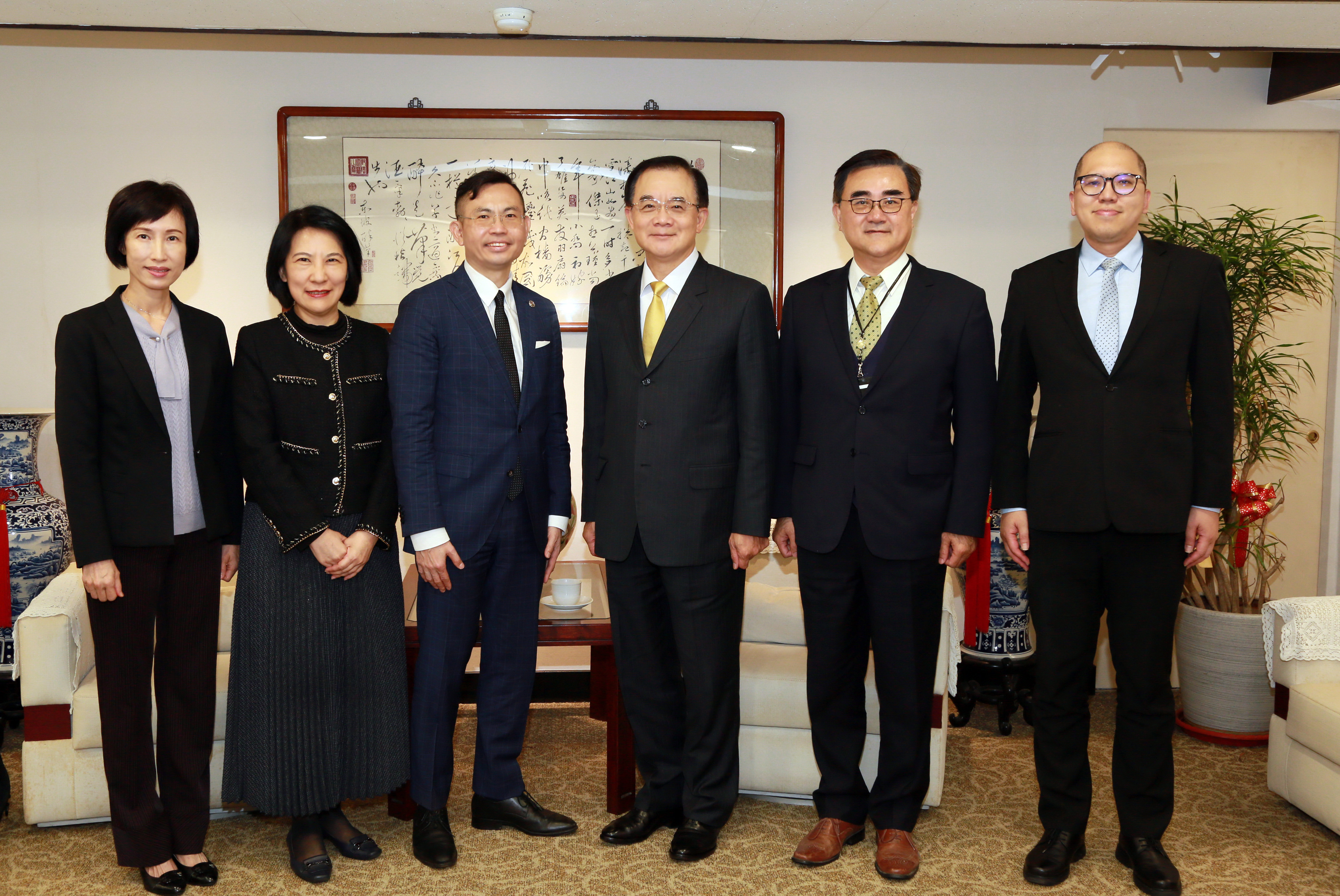新聞稿照片-1131230-輸出入銀行舉辦專題演講 防止職場霸凌 共創友善工作環境.jpg